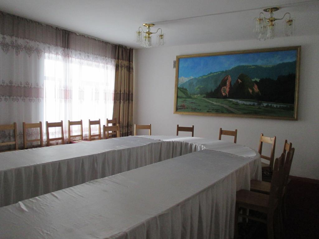 Otel Issyk-Kul-Karakol Exterior foto