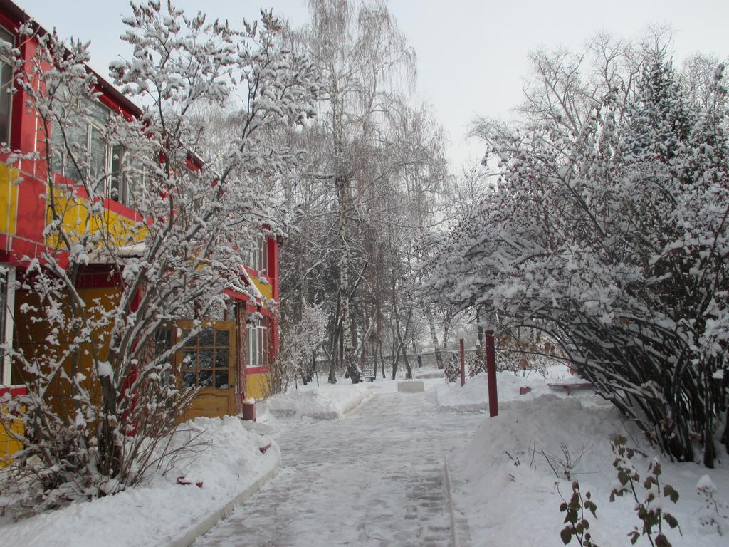 Otel Issyk-Kul-Karakol Exterior foto