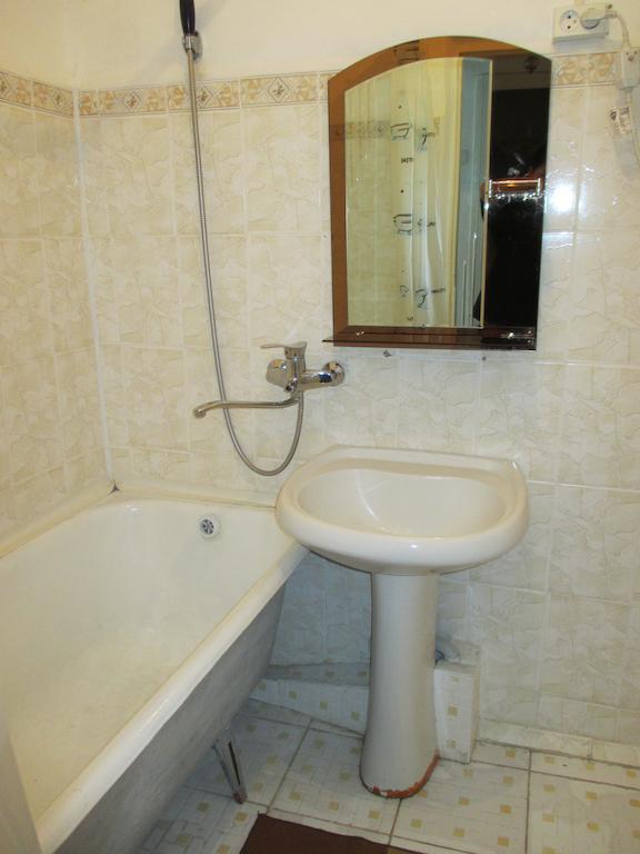 Otel Issyk-Kul-Karakol Zimmer foto