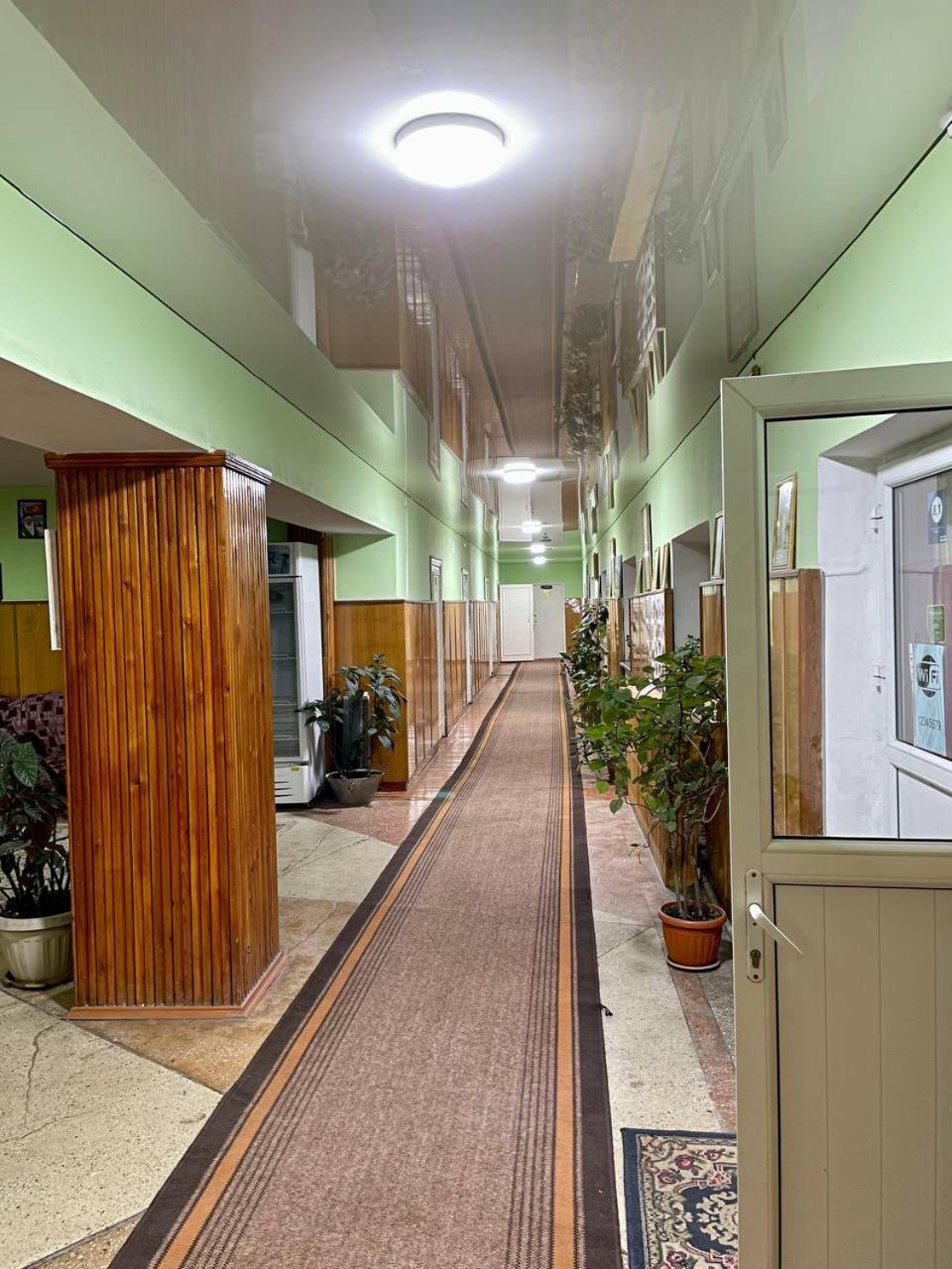 Otel Issyk-Kul-Karakol Exterior foto