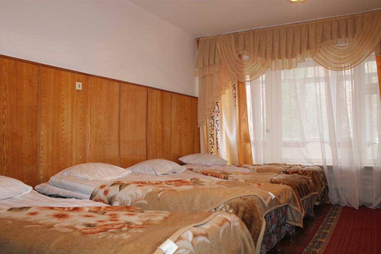 Otel Issyk-Kul-Karakol Exterior foto