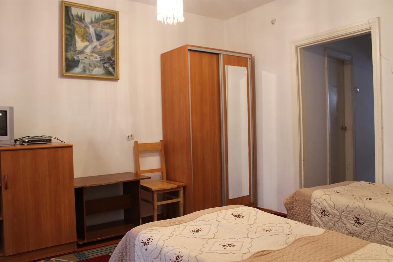 Otel Issyk-Kul-Karakol Exterior foto