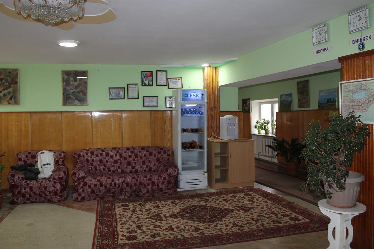 Otel Issyk-Kul-Karakol Exterior foto